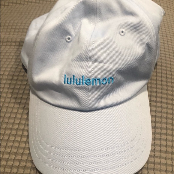 LULULEMON UNISEX CLÁSSIC BALL CAP - Picture 2 of 4
